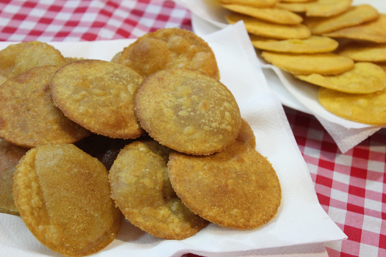 How to Enjoy Classic Spanish Churros